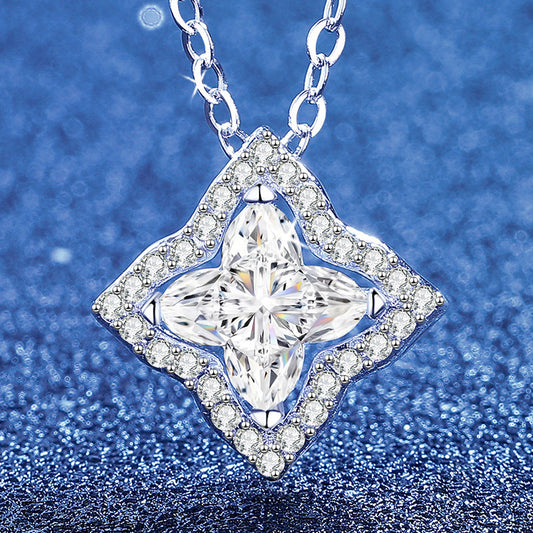 [Peak]STAR-CLOVER MOISSANITE NECKLACE