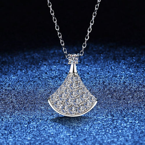[Peak]ELEGANT FAN-SHAPED MOISSANITE PENDANT NECKLACE