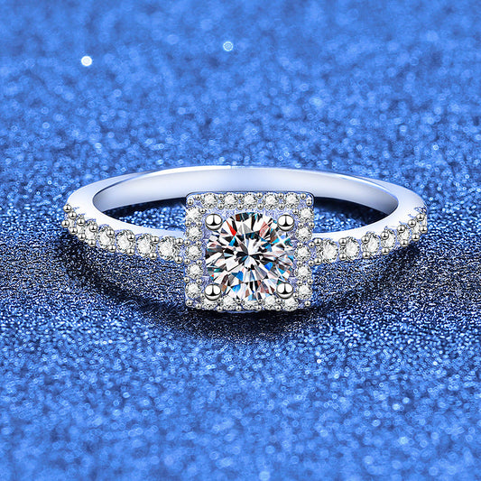 [Peak]DAINTY SUGAR-CUBE MOISSANITE RING