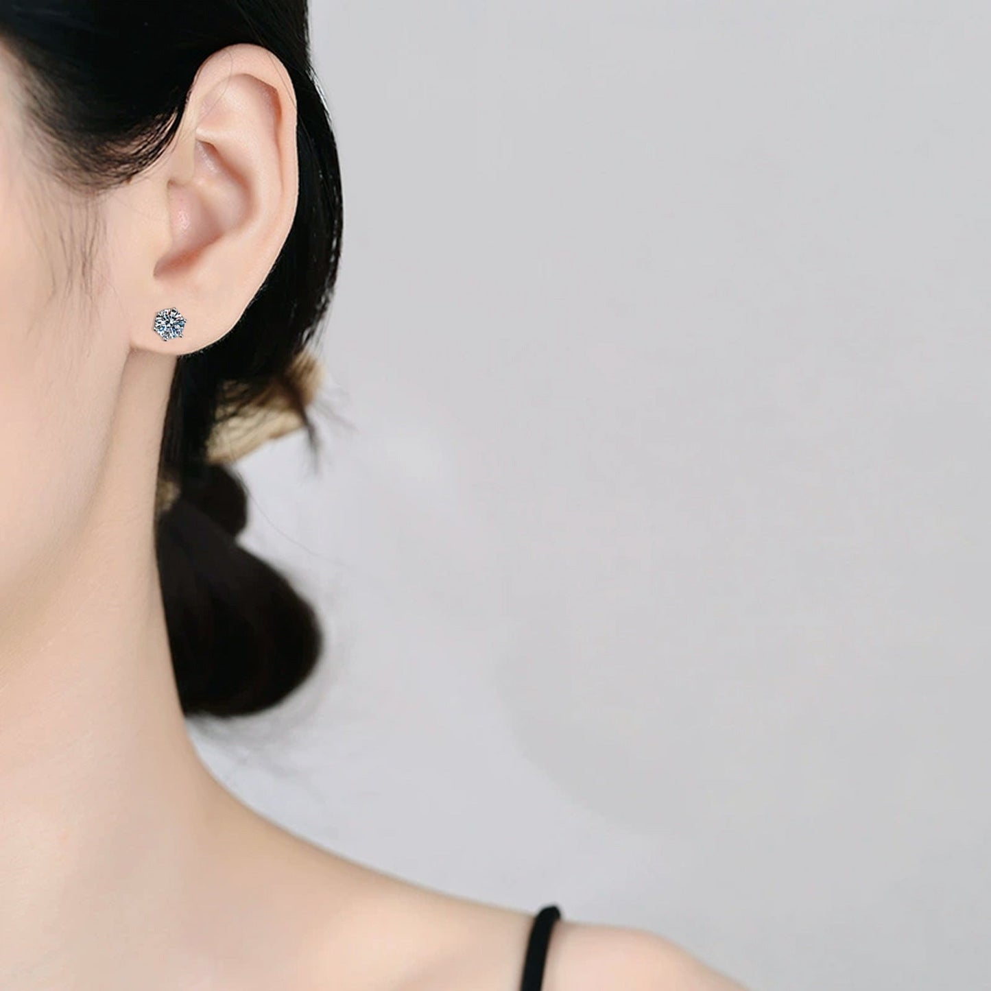 [Peak]SIX-PRONG MOISSANITE EARRINGS