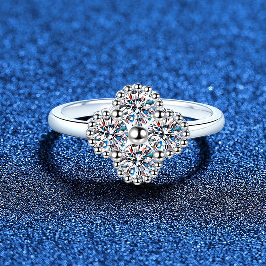 [Peak]ELEGANT FOUR-LEAF CLOVER MOISSANITE RING