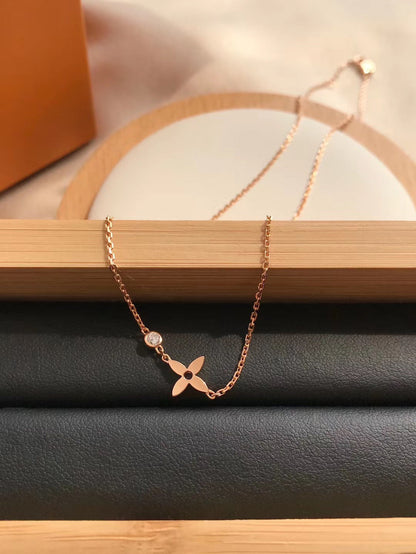 [Peak]BLOSSOM PENDANT ROSE GOLD AND DIAMOND