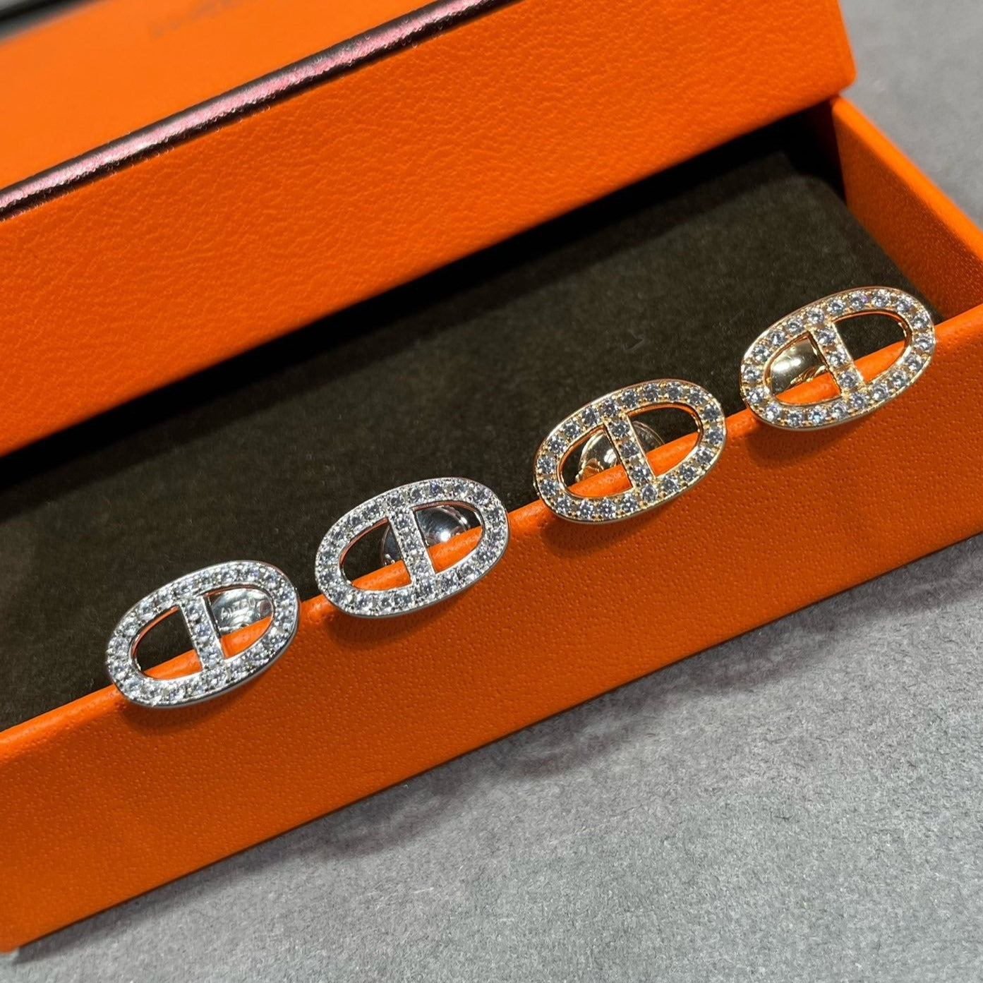 [Peak]HM FULL DIAMOND PIG NOSE STUD EARRINGS