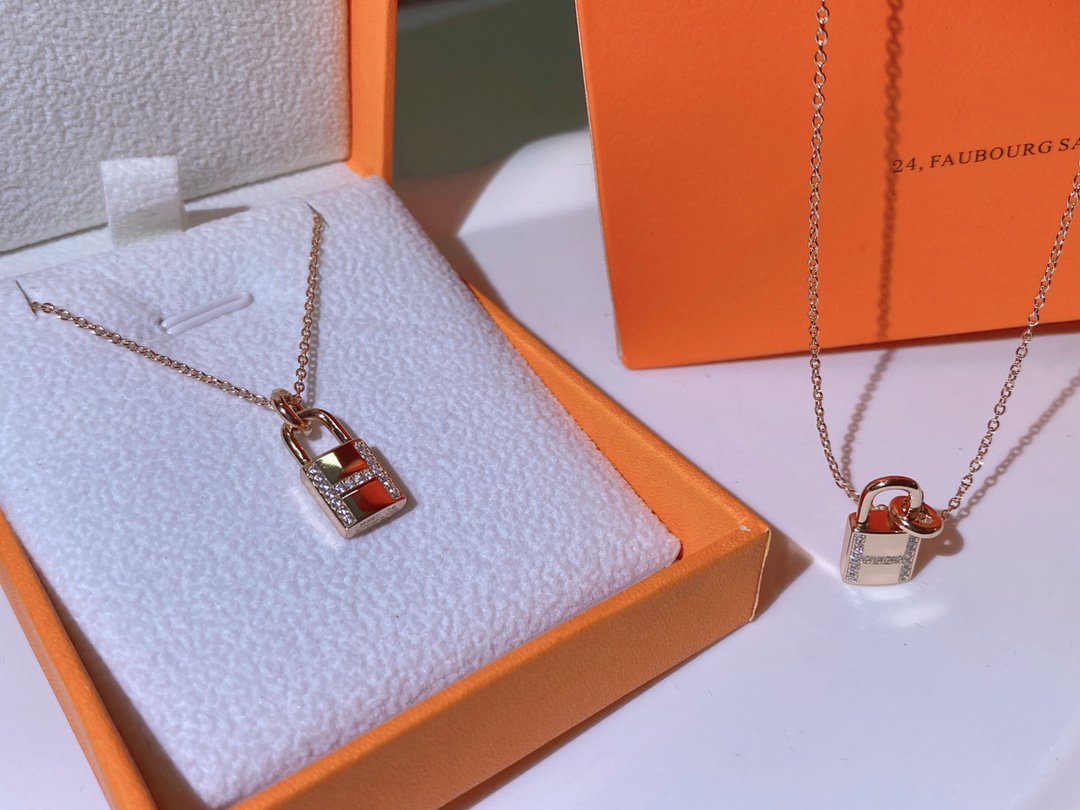 [Peak]HM ADVANCED NICHE LOCK HEAD NECKLACE DIAMONDS