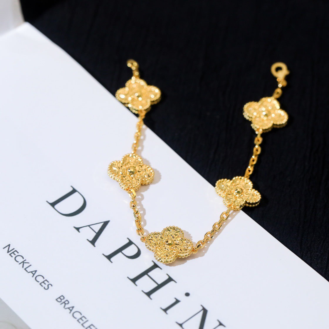 [Peak]LUCKY CLOVER 5-MOTIF BRACELET - BRONZING