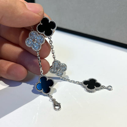 [Peak]LUCKY CLOVER 5-MOTIF BRACELET - BLACK OXNY COLLECTION