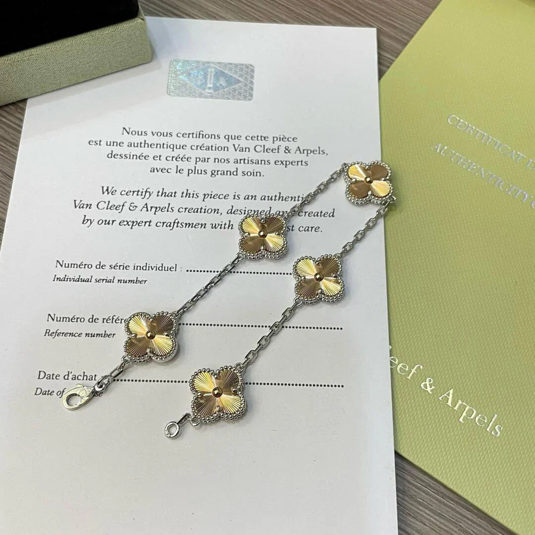 [Peak]LUCKY CLOVER 5-MOTIF BRACELET - LASER COLLECTION