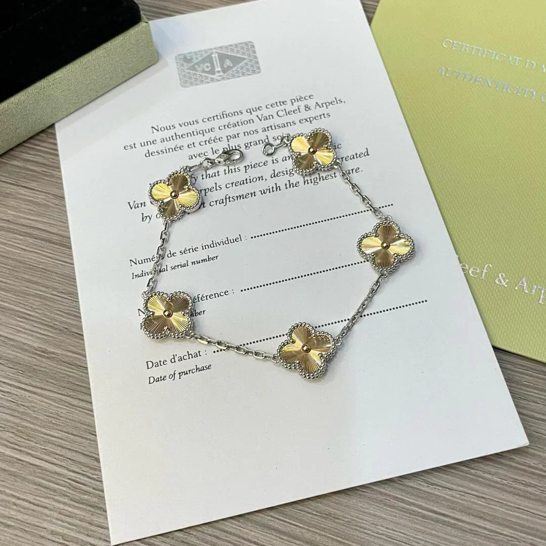 [Peak]LUCKY CLOVER 5-MOTIF BRACELET - LASER COLLECTION